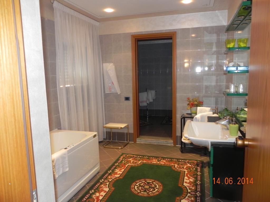 Hotel La Ruota Pianfei 객실 사진