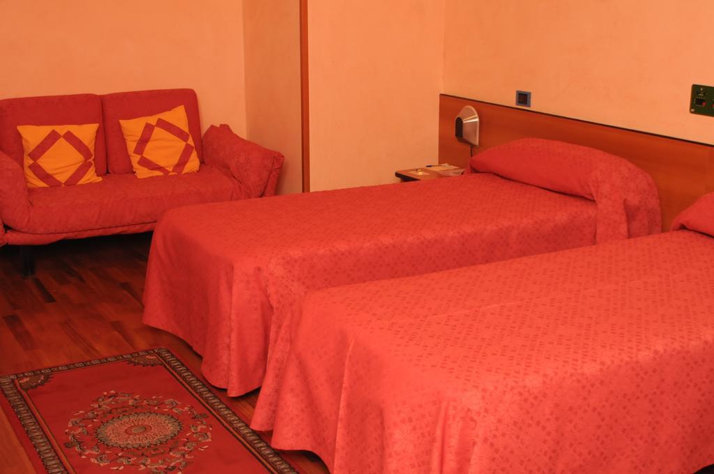 Hotel La Ruota Pianfei 외부 사진